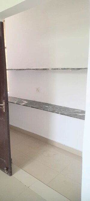 Furnished Amenities in 1 BHK Apartment at Sector 26 – for Rent