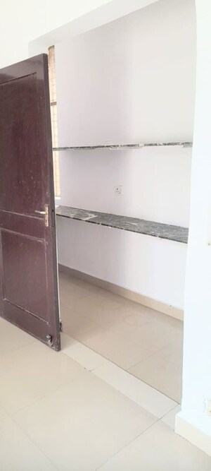 Furnished Amenities in 1 BHK Apartment at Sector 26 – for Rent