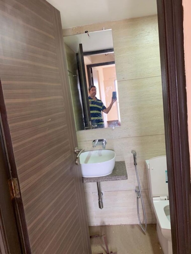 Bathroom, harmony-chs-powai 1 Bedroom 500 Sq.Ft. Apartment In Powai Mumbai 10515965