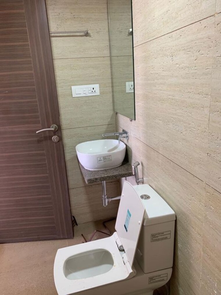 Bathroom, harmony-chs-powai 1 Bedroom 500 Sq.Ft. Apartment In Powai Mumbai 10515965