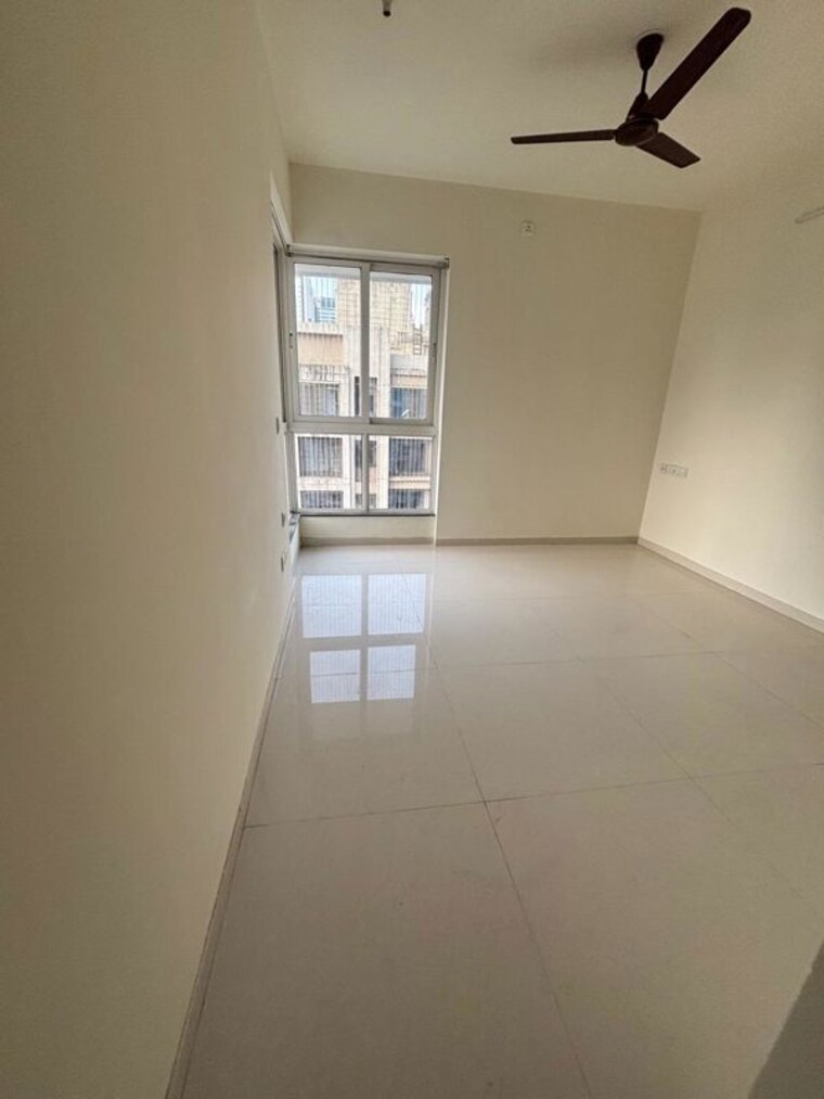 Room, sheth-zuri 3 Bedroom 915 Sq.Ft. Apartment In Laxmi Nagar Thane 10515982