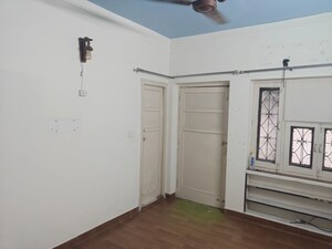 Room in 3 BHK Builder Floor at Model Town – for Rent