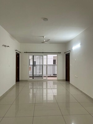 Room in 3 BHK Apartment at Om Sree Heights, Yapral – for Rent
