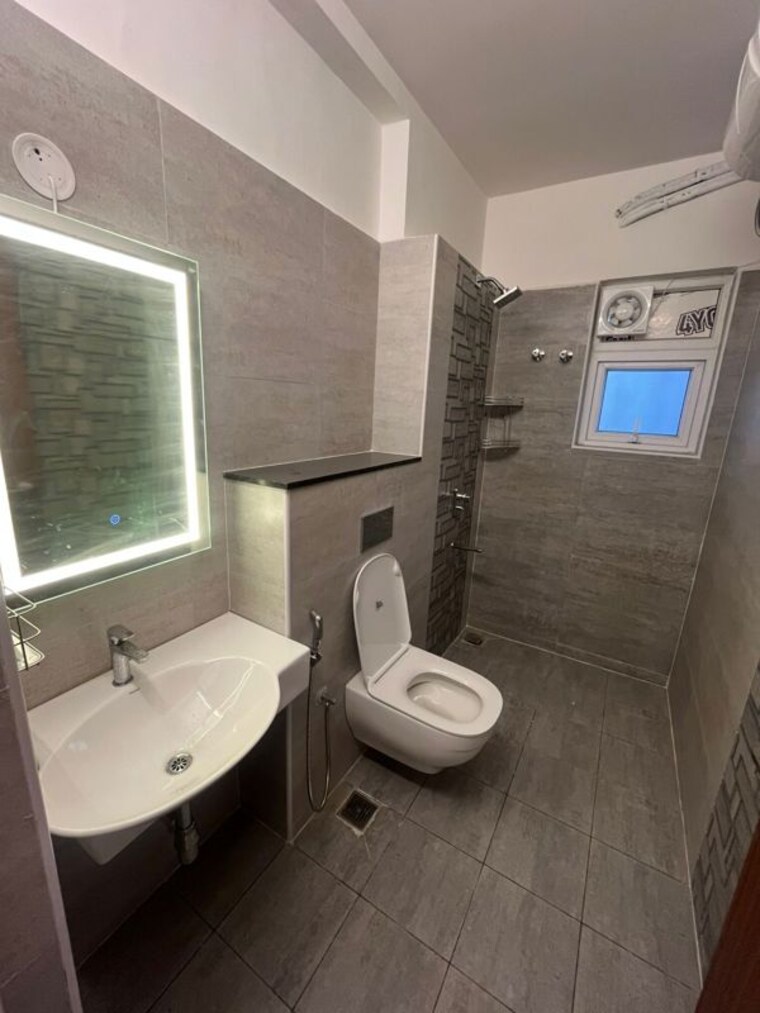 Bathroom, om-sree-heights 3 Bedroom 2660 Sq.Ft. Apartment In Yapral Hyderabad 10516010