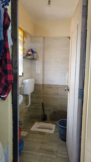 Bathroom in 1 BHK Apartment at Cosmo House, Santacruz East – for Sale