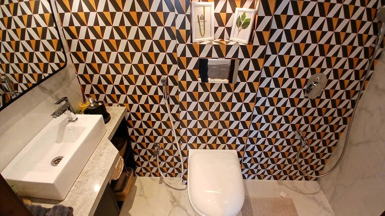 Bathroom, hubtown-celeste 2 Bedroom 690 Sq.Ft. Apartment In Worli Mumbai 10516116