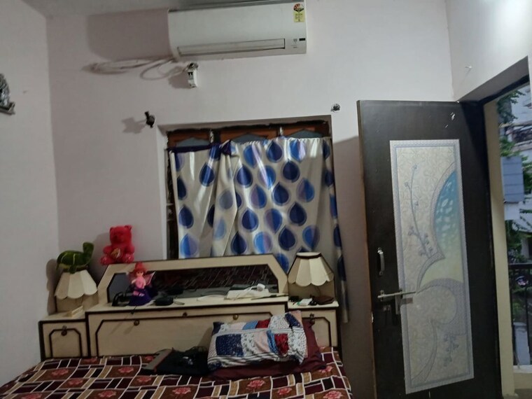 Bedroom, prahlad nagar 1 Bedroom 450 Sq.Ft. Villa In Prahlad Nagar Ahmedabad 10516122