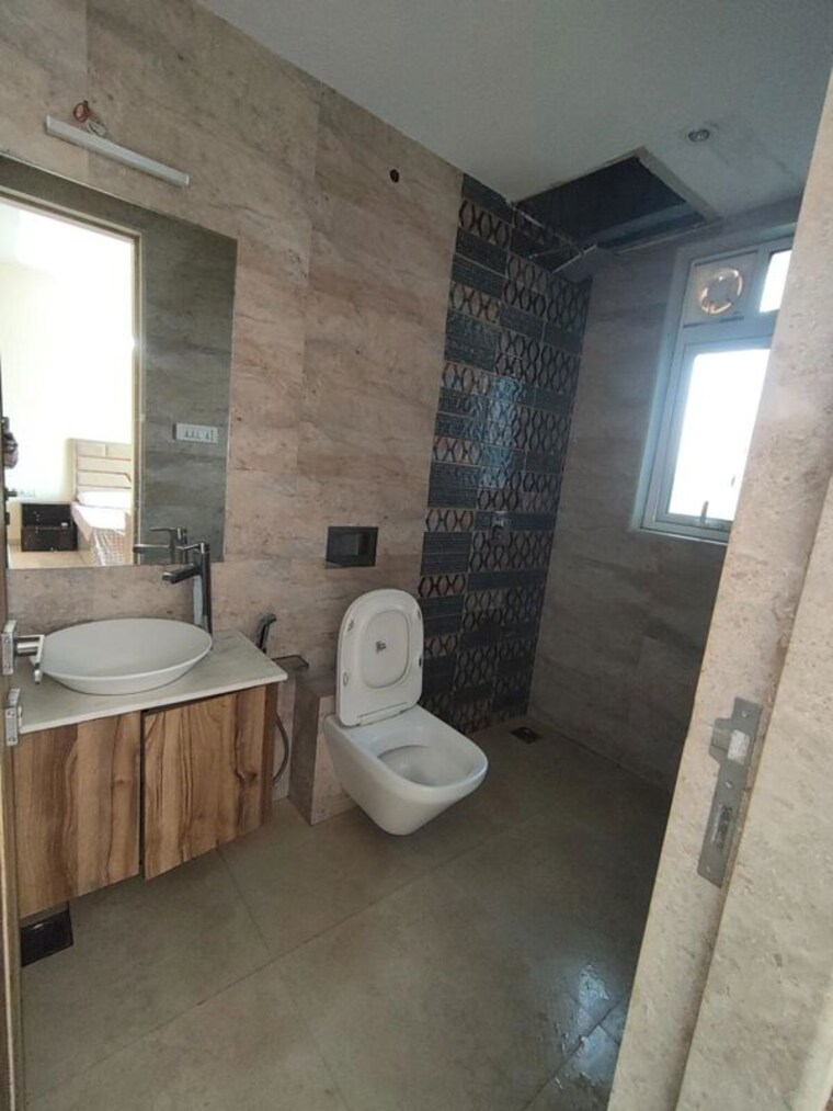 Bathroom, enpar-lotus-101-worli-residences 3 Bedroom 1700 Sq.Ft. Apartment In Lower Parel Mumbai 10516162
