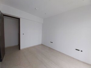 Room in 3 BHK Apartment at Lodha The Park, Worli – for Sale