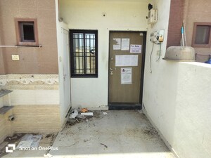 Room in  Independent House at Railnagar – for Sale