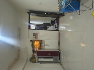 Room in 1 BHK Apartment at Nehru Nagar – for Rent