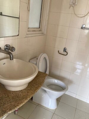 Bathroom in 2 BHK Apartment at Garden Apartments, Vittal Mallya Road – for Rent