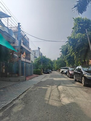 6+ BHK Villa – Exterior View View at Vasundhara Sector 14 - for Sale