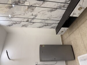 Furnished Amenities in 2 BHK Builder Floor at Vipin Garden – for Rent