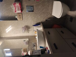 Furnished Amenities in 3 BHK Builder Floor at East Of Kailash – for Rent