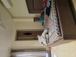 3 BHK + Servant Room Builder Floor For Rent in East Of Kailash
