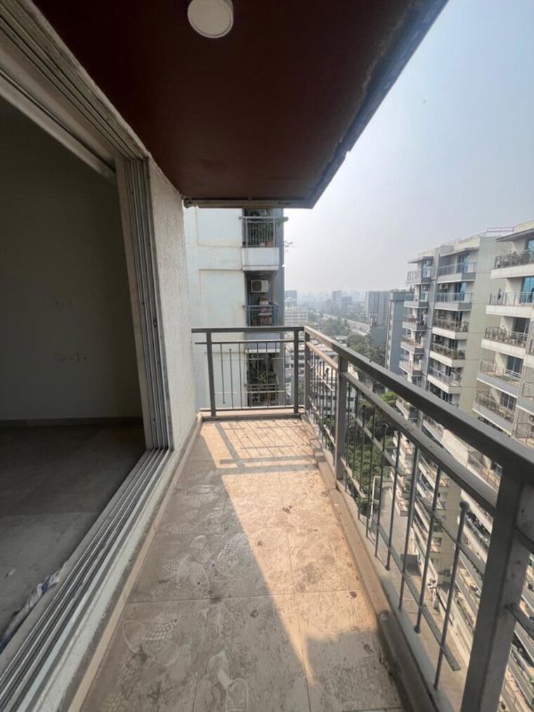 Balcony, dheeraj-insignia 6 Bedroom 3500 Sq.Ft. Penthouse In Bandra East Mumbai 10516453