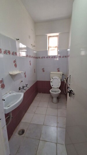 Team Area in 4 BHK Apartment at Kapra – for Sale