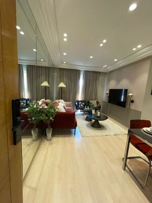 Bedroom in 2 BHK Apartment at Avant Hillway, Goregaon East – for Sale
