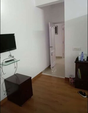 Team Area in 3 BHK Apartment at Golden Crast Apartment, Butler Colony – for Rent