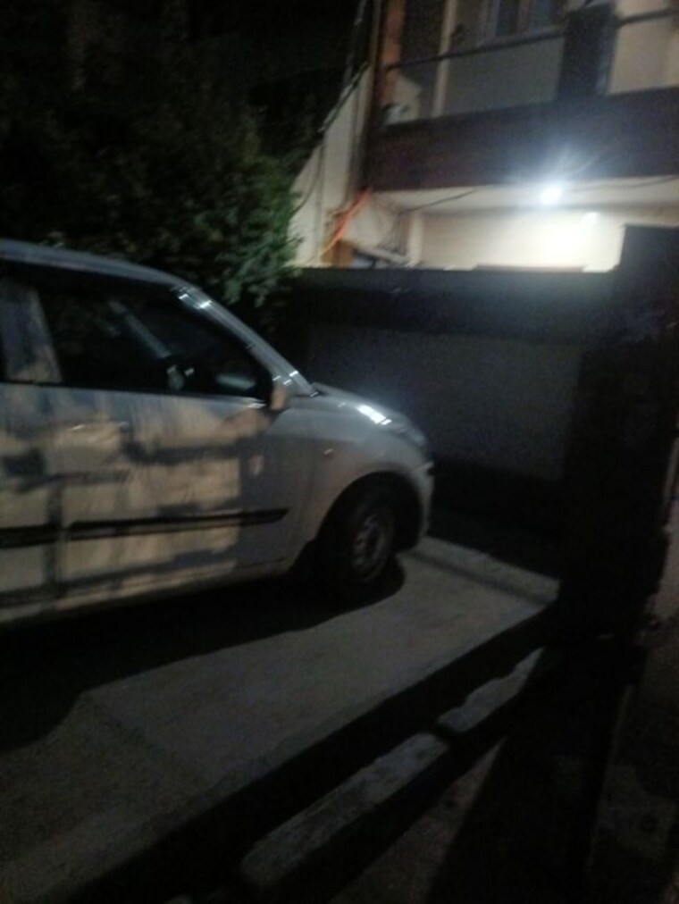  Parking, rajendra nagar 4 Bedroom 1800 Sq.Yd. Independent House In Rajendra Nagar Ghaziabad 10516476
