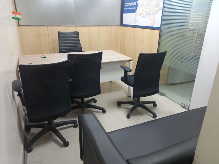 Team Area, levana-cyber-heights Commercial Office Space 2650 Sq.Ft. In Vibhuti Khand Lucknow 10516520