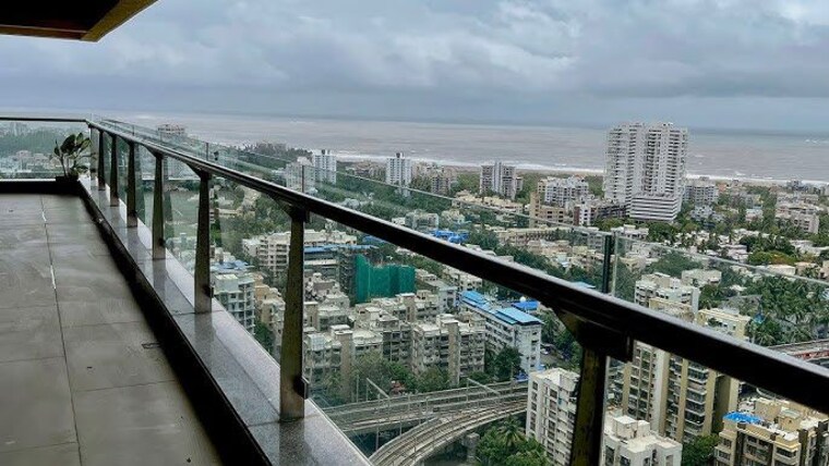 Balcony, andheri west 5 Bedroom 3200 Sq.Ft. Apartment In Andheri West Mumbai 10516537