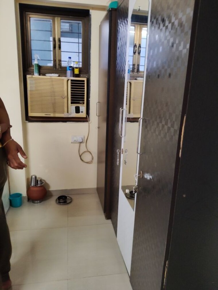 Bathroom, veena-nagar-chs 1 Bedroom 500 Sq.Ft. Apartment In Mulund West Mumbai 10516593