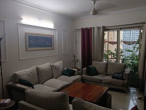2 BHK Apartment For Rent in Zinnia CHS, Powai