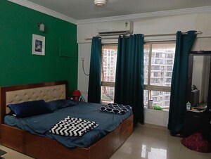 Bedroom in 2 BHK Apartment at Zinnia CHS, Powai – for Rent
