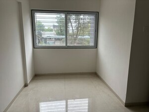 Room in 1 BHK Apartment at Seema Garden, Kothrud – for Rent
