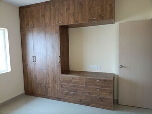 Room in 3 BHK Builder Floor at Benson Town – for Rent