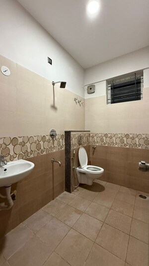 Bathroom in 2 BHK Builder Floor at Frazer Town – for Rent