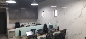  Office Space For Rent in Business Park, Malad West
