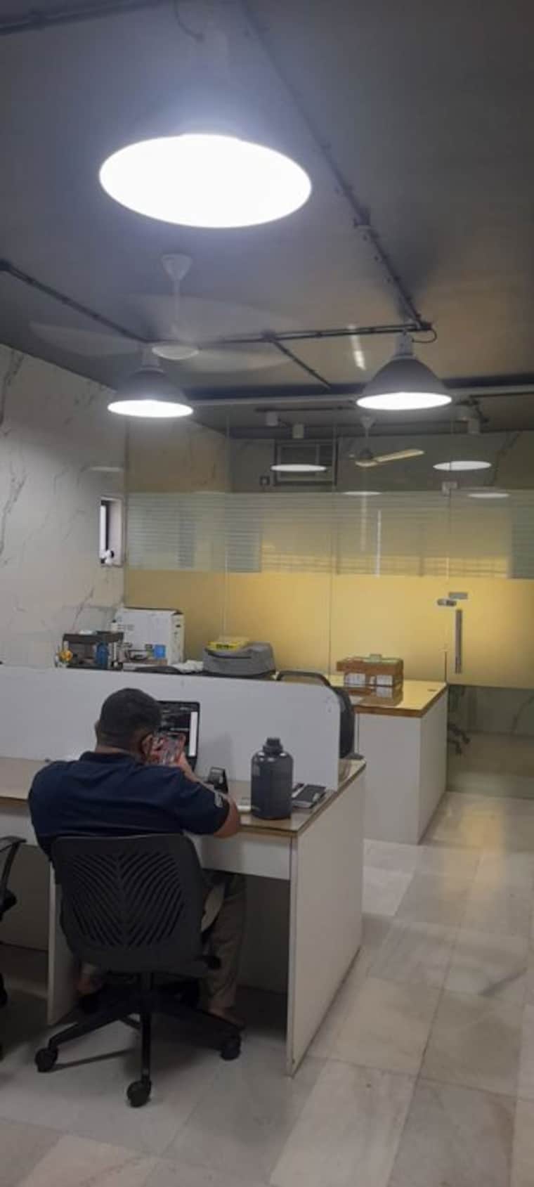 Team Area, business-park Commercial Office Space 400 Sq.Ft. In Malad West Mumbai 10516699