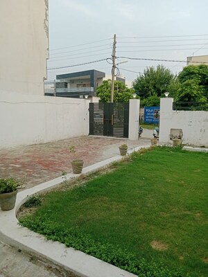 2.5 BHK Independent House – Garden View at Huda - for Rent