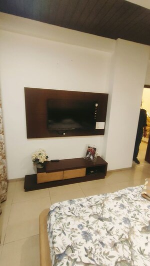 Furnished Amenities in 3 BHK Apartment at Sushma Crescent, Dhakoli – for Rent