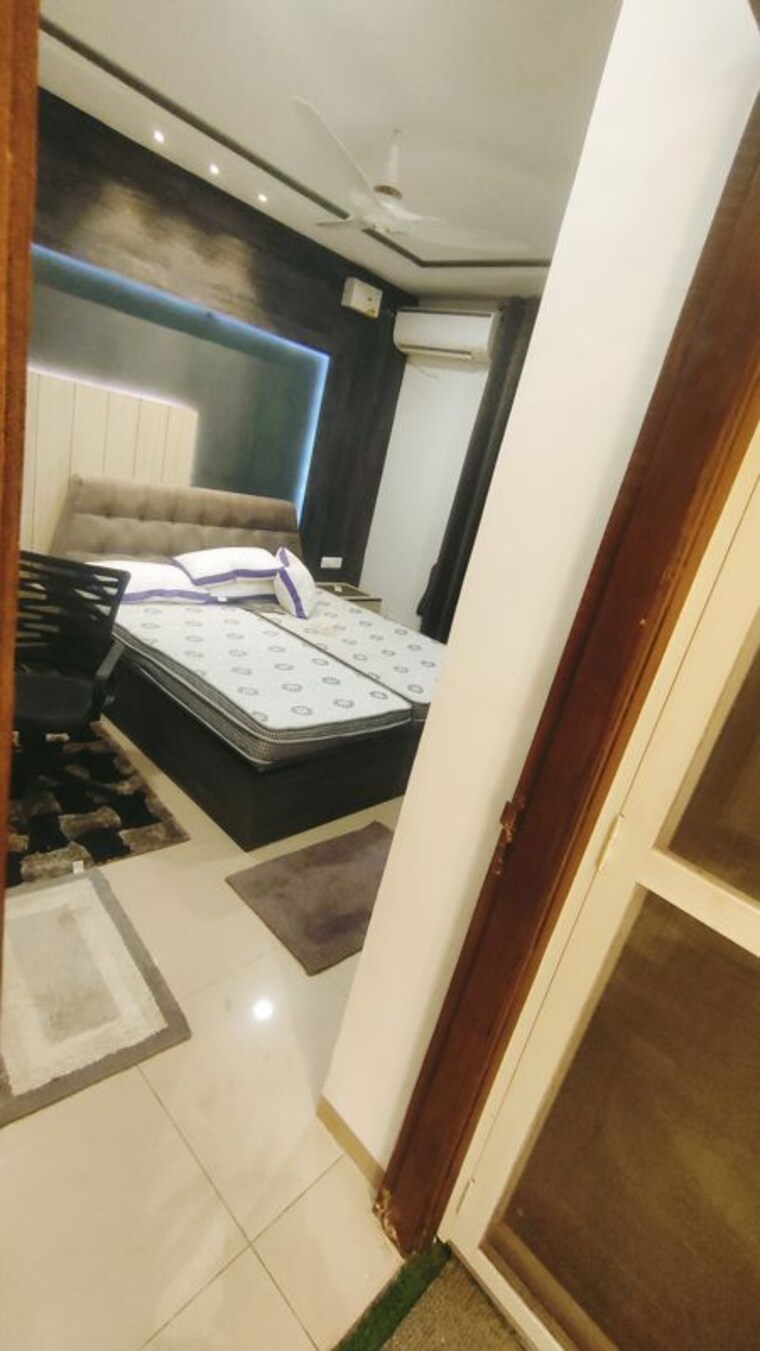Team Area, sushma-crescent 3 Bedroom 1690 Sq.Ft. Apartment In Dhakoli Zirakpur 10404466