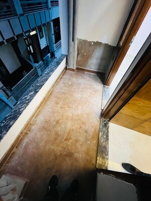 Furnished Amenities in 4 BHK Builder Floor at Sector 73 – for Rent