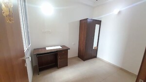 Room in 3 BHK Apartment at Bhartiya Nikoo Homes, Thanisandra Main Road – for Rent
