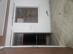 1 BHK Independent House For Rent in Sarita Vihar