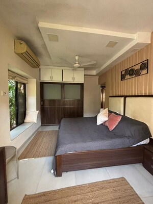 Bedroom in 2 BHK Apartment at AVD Amin Alturas, Bandra West – for Rent