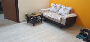 Living Room in 4 BHK Builder Floor at Sector 21 – for Rent