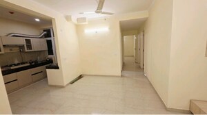 Room in 3 BHK Apartment at Rudra Twin Towers, Butler Colony – for Rent