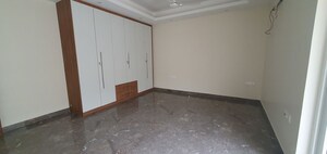 Room in 4 BHK Builder Floor at Sector 21 – for Rent