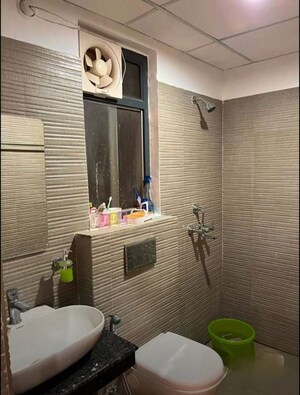 Bathroom in 3 BHK Apartment at Jewel Apartment, Hazratganj – for Rent