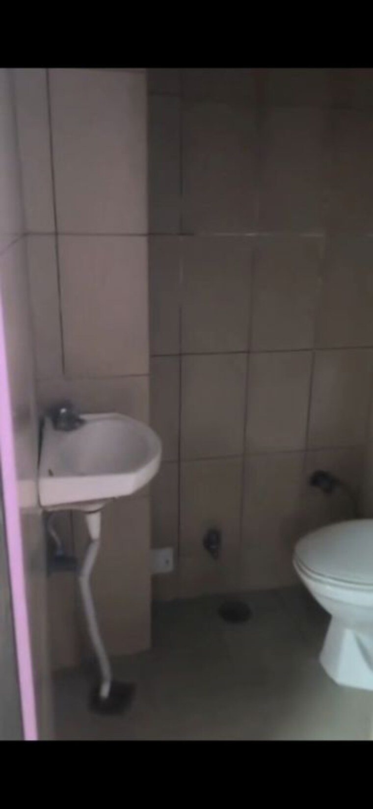 Bathroom, sector 21c 2 Bedroom 150 Sq.Yd. Builder Floor In Sector 21c Faridabad 10516851