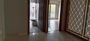 Room in 4 BHK Builder Floor at Sector 23 – for Rent