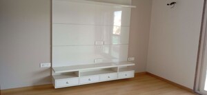 Furnished Amenities in 4 BHK Builder Floor at Sector 23 – for Rent