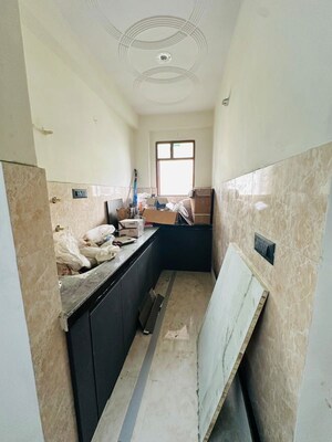 Kitchen in 2 BHK Builder Floor at Mayur Vihar 1 – for Rent